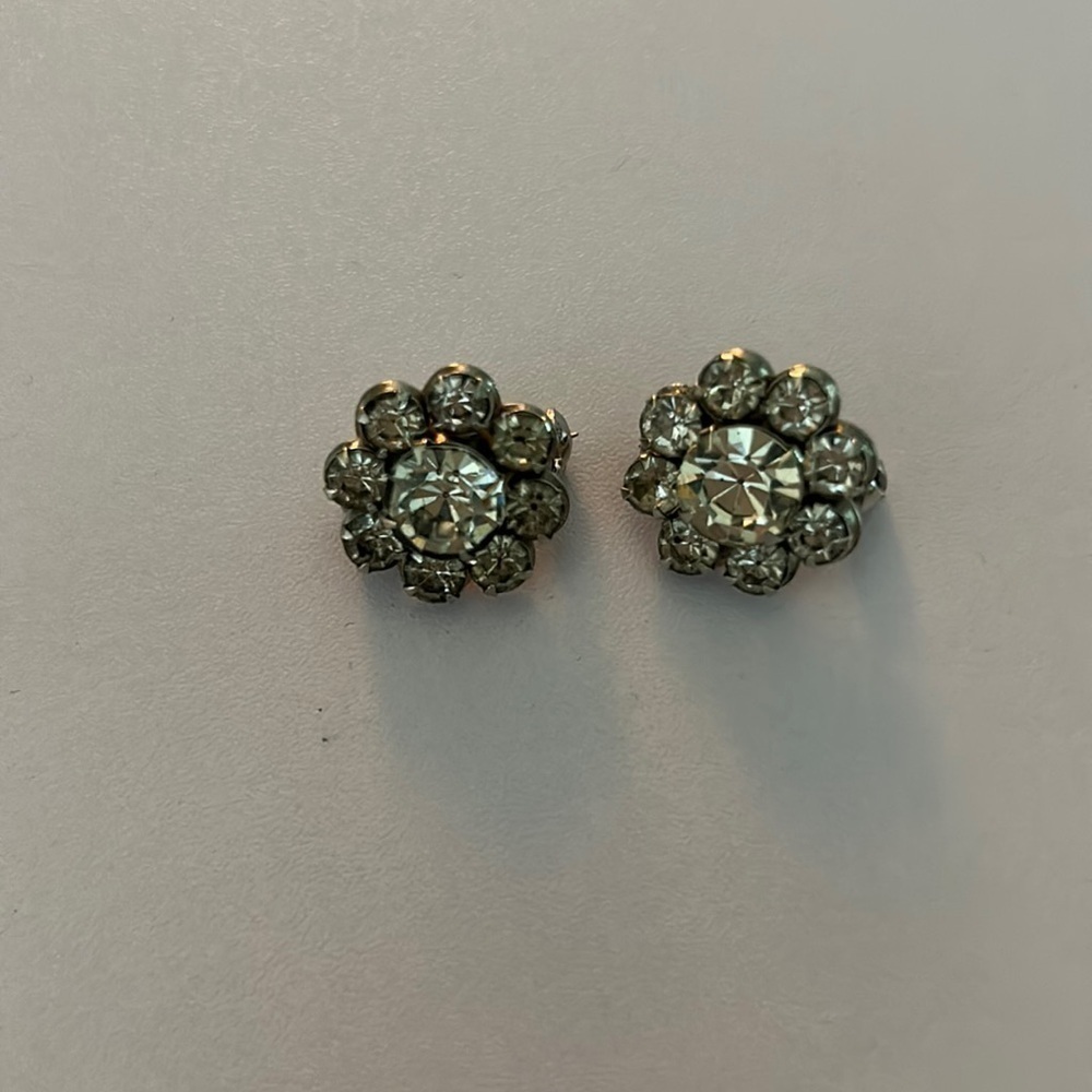 Vintage scatter pin set 1950’s